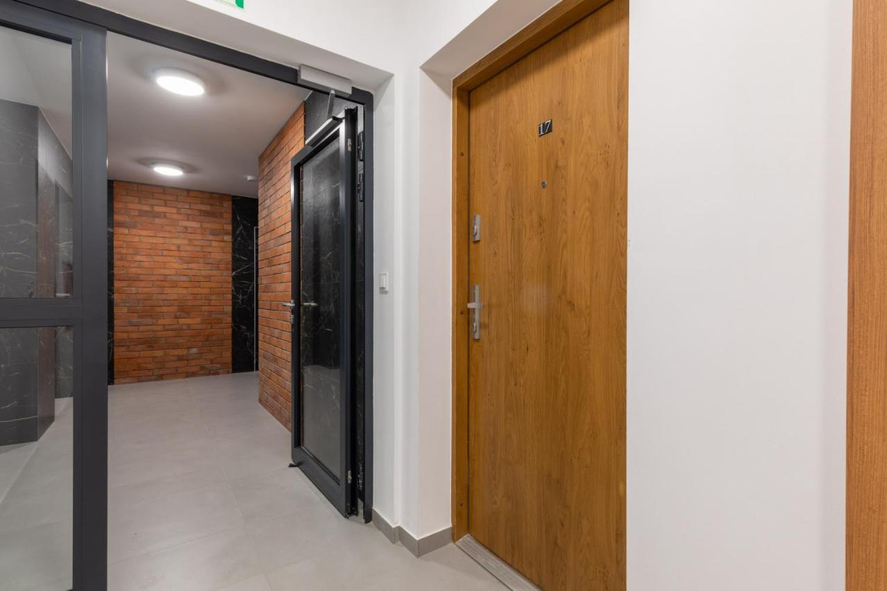 Little Laguna Apartments Sauna & Parking By Noclegi Renters Мендзыводзе Экстерьер фото